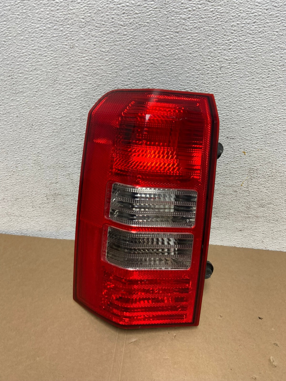 2008 to 2016 Jeep Patriot Left Lh Driver Side Tail Light AD7853 LK0