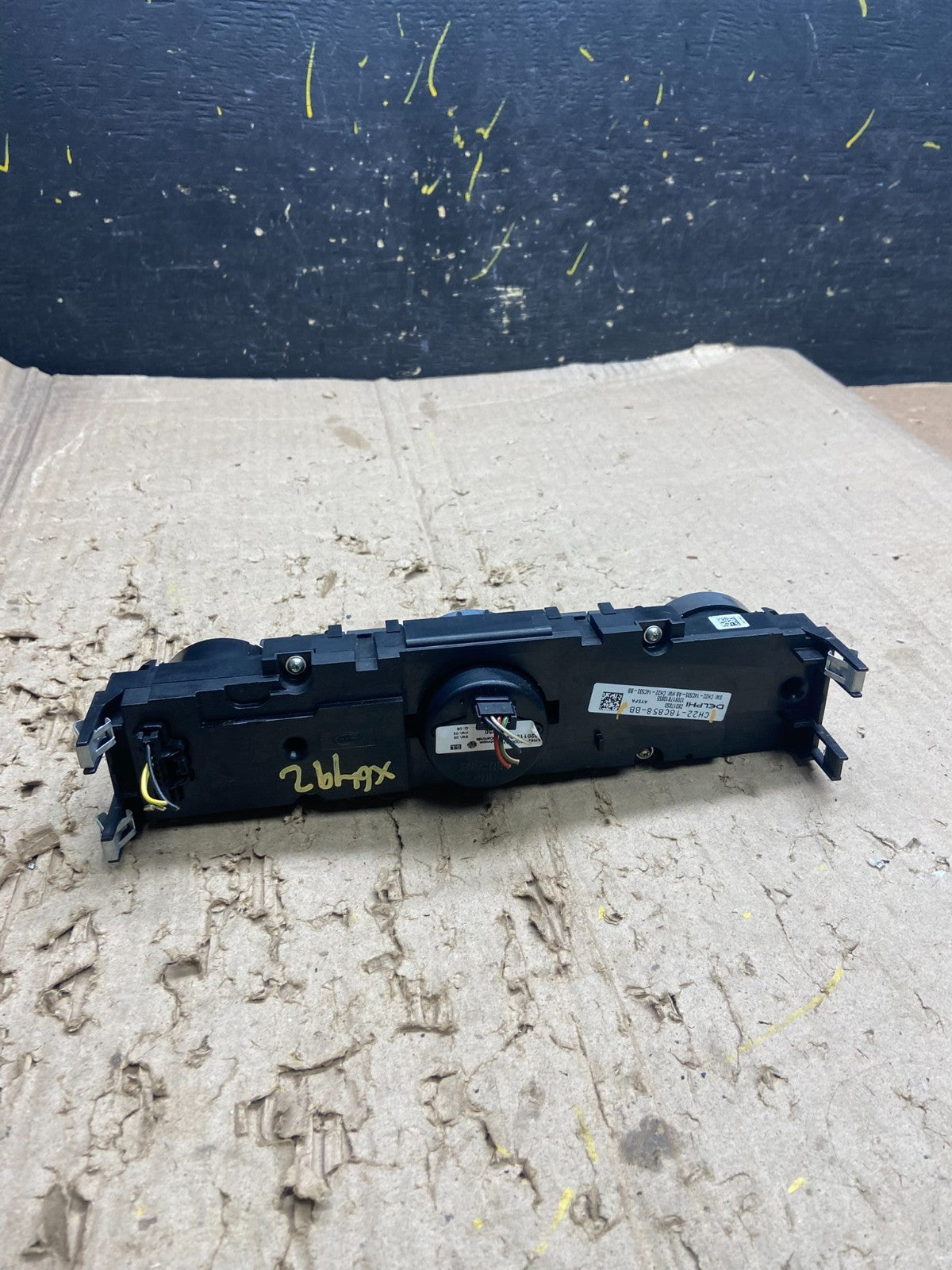 2010-2013 Land Rover Range Rover Radio Media Infotainment Controls X6492 DG4