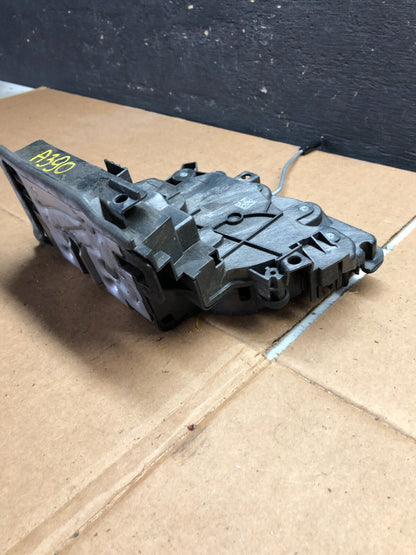 2017 to 2023 BMW 5-Series Front Right Side Door Lock D2903 OEM1