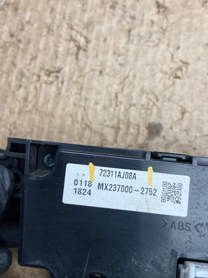 2010 - 2014 Subaru Outback Legacy A/C Heater Climate Control Unit AF1730 DG5