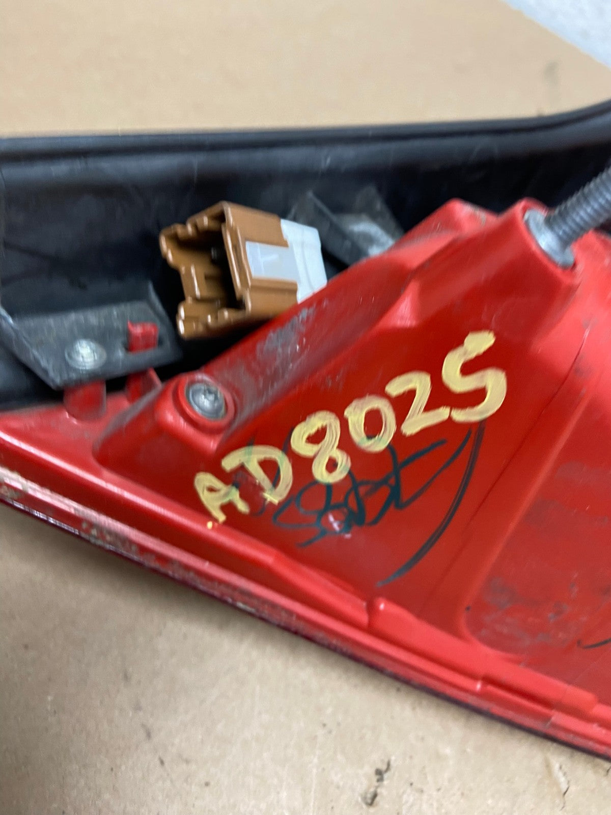 2007 - 2012 Nissan Versa Hatchback Left Driver Side Lh Tail Light AD8025 LK8