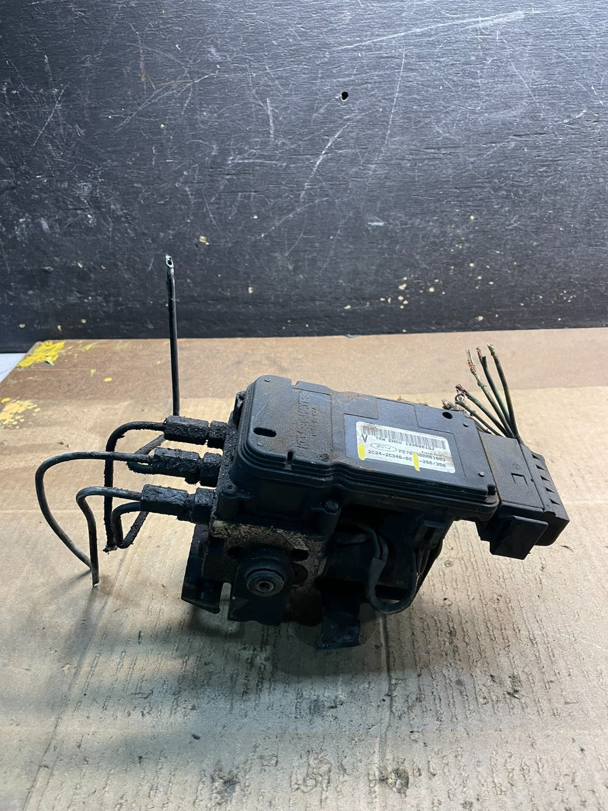 2009 2010 Ford E250 E350 Econoline Anti-Lock ABS Antilock Brake Pump y7356 DG2