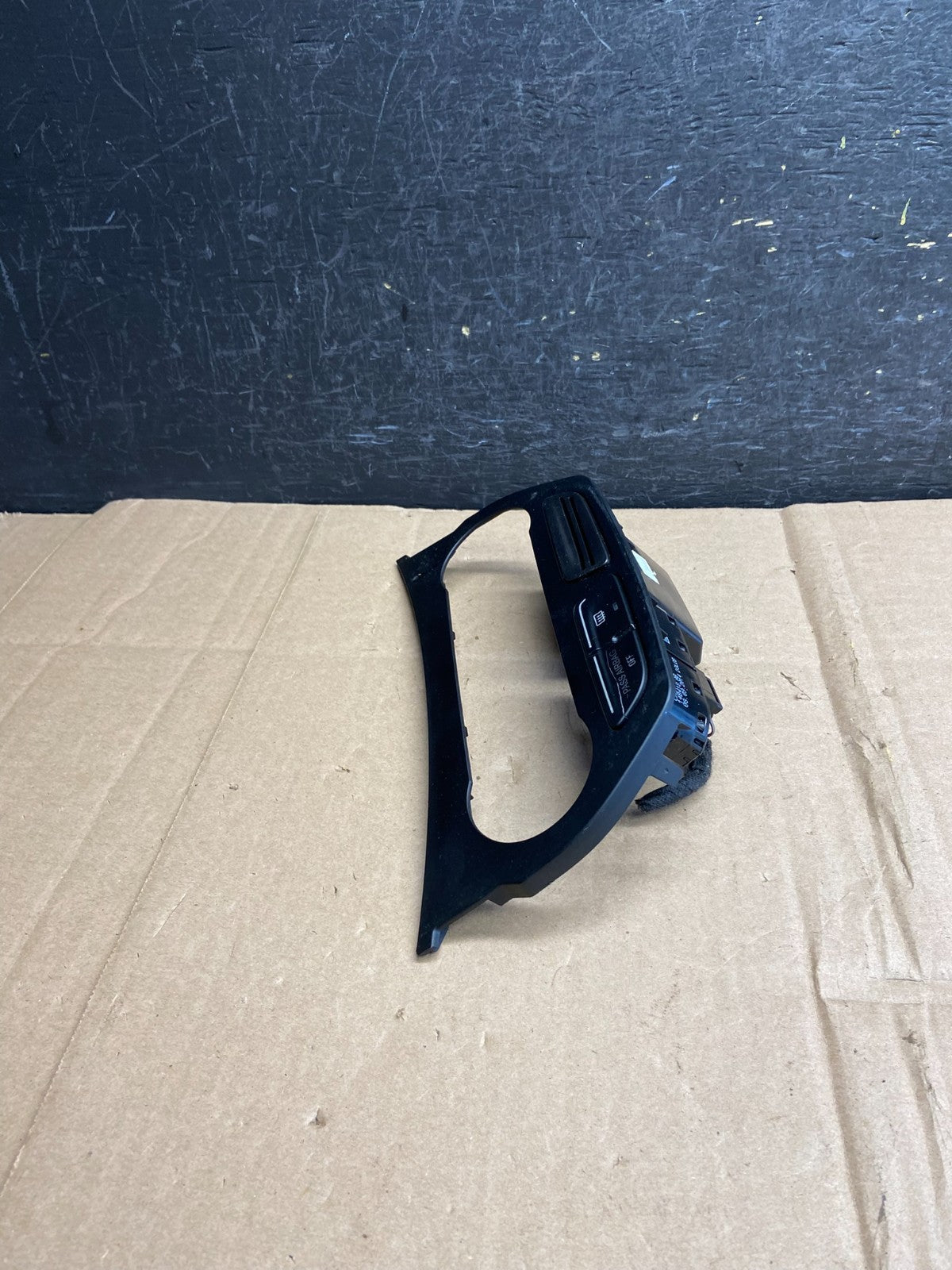 2013 - 2015 Ford Escape Heater A/C Climate Control Bezel Trim Switches AI6026 DG1