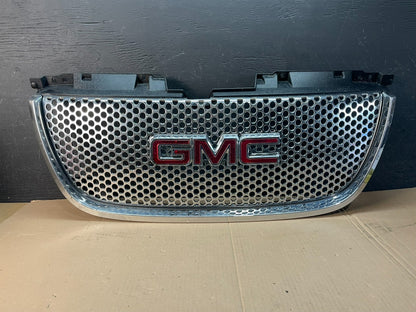 2007 to 2014 GMC Yukon Denali Front Upper Grille Grill AD8391 DG0
