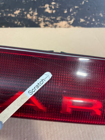 1995 to 1996 Subaru Legacy Wagon Trunk Mounted Center Tail Light Panel z8540 DG4