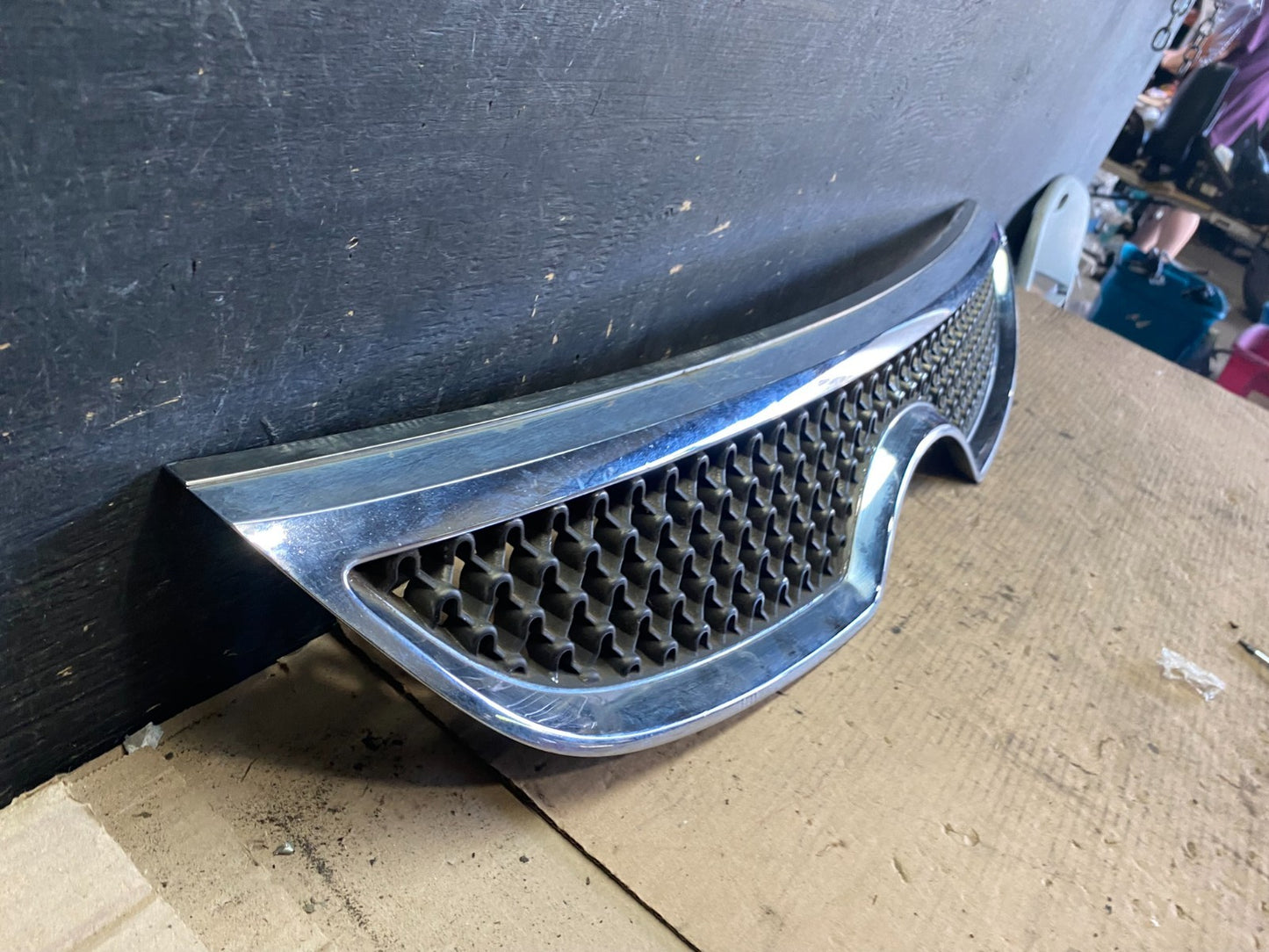 2007 to 2011 Hyundai Veracruz Chrome Grille Grill OEM P0172 DG2