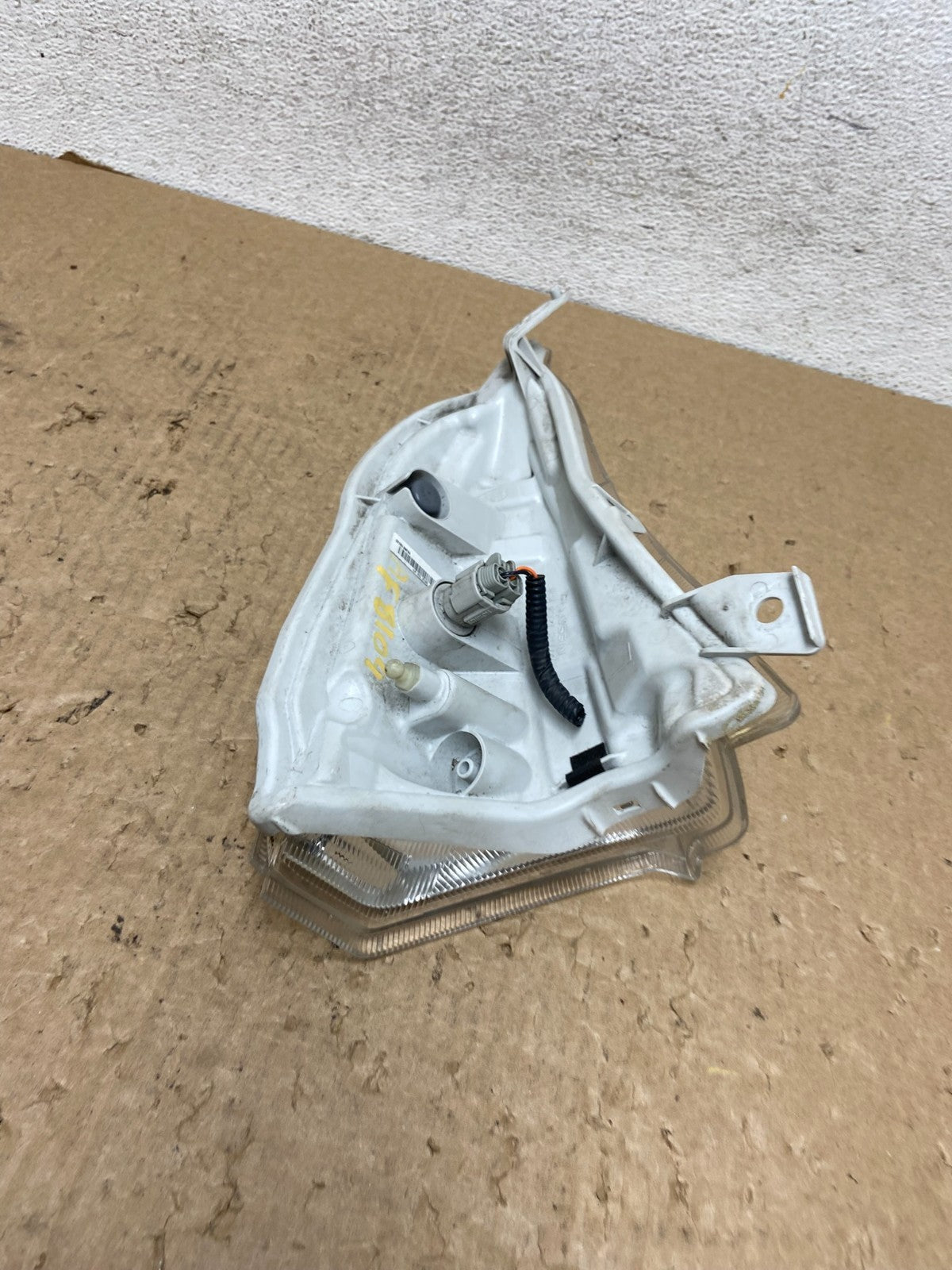 2013 - 2017 Nissan Leaf Front Left Driver LH Side Turn Signal Marker AF8104 DG5