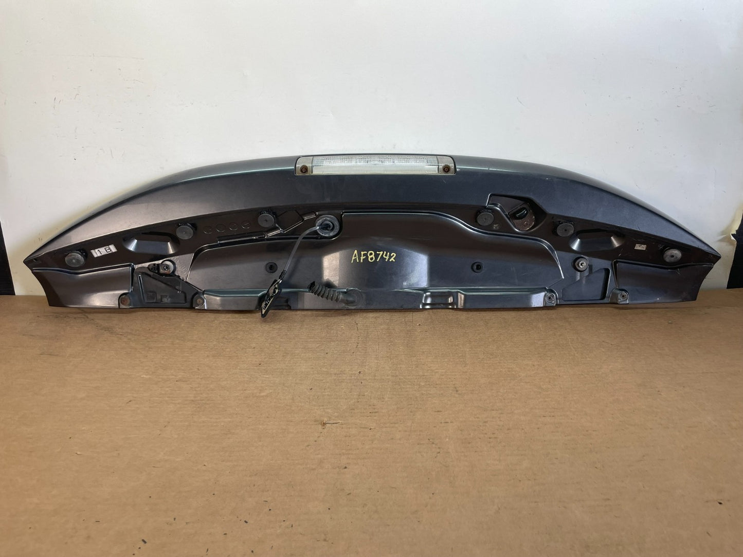 2008 to 2013 Toyota Highlander Rear Roof Spoiler w/ 3rd Brake Light AF87425