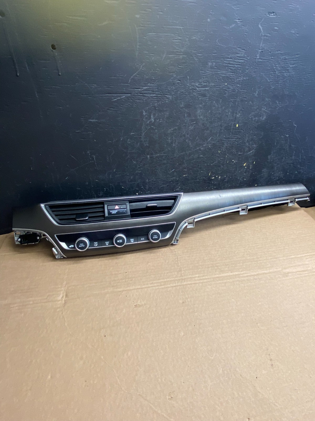 2018-2020 Honda Accord Dash Heat A/C Climate Control Panel Air Vent af2422 DG0
