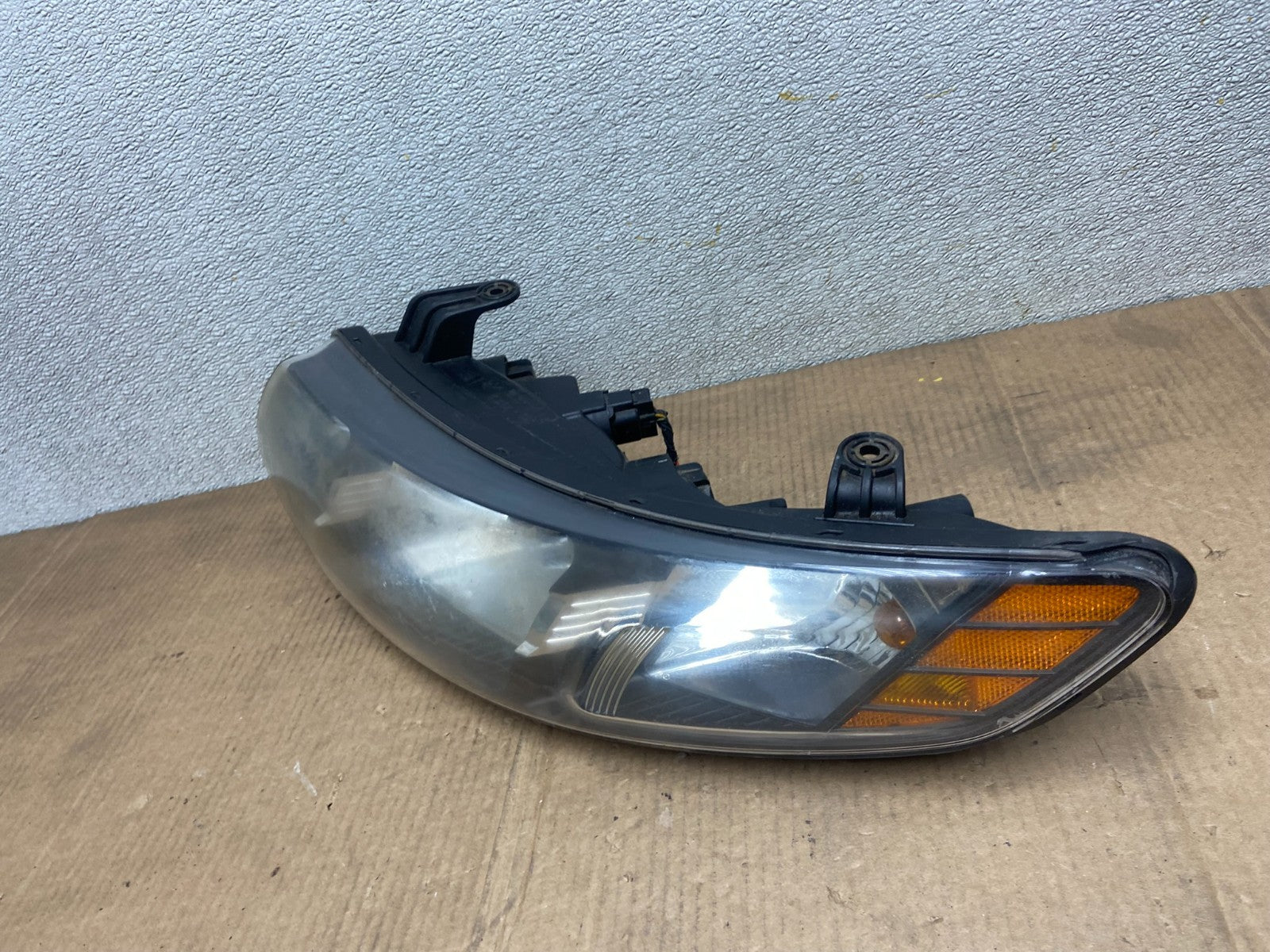 2010 2011 2012 Kia Forte Left Driver Side Headlight Halogen Oem AA6232 DW1