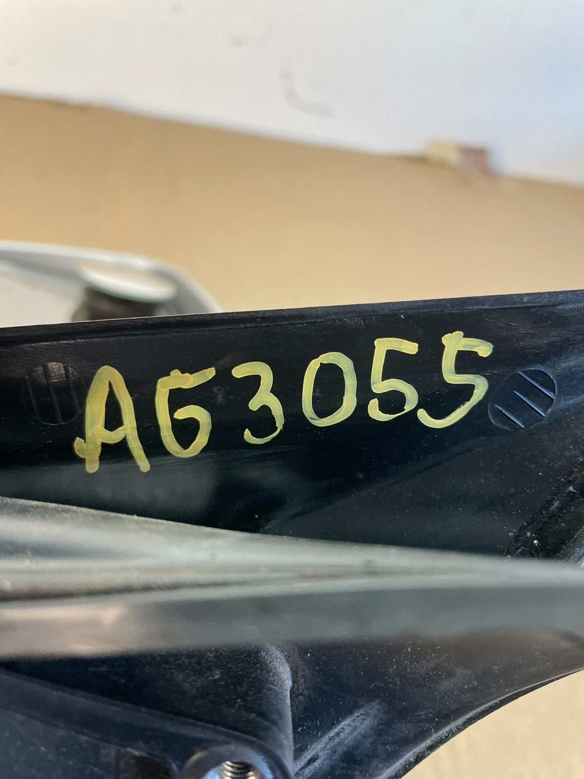 2003 to 2009 Kia Sorento Left Driver LH Door Mirror AG3053 DG10