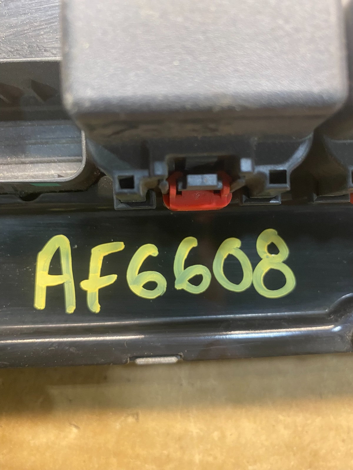 2009 to 2010 Jeep Grand Cherokee Computer Engine Control p68028155ad af6608 DG3