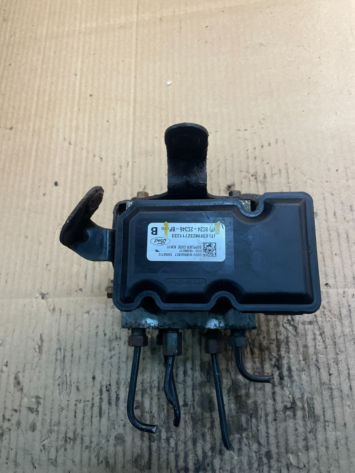 2011 - 2014 Ford E250 E350 Van  ABS Anti Lock Brake Pump Module Oem x8615 DG4