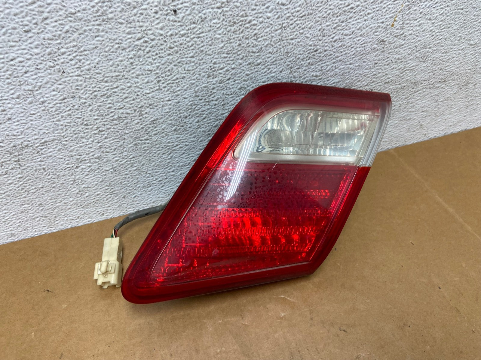 2007 2008 2009 Toyota Camry Right Passenger Rh Tail Light Inner AD9131 LK2