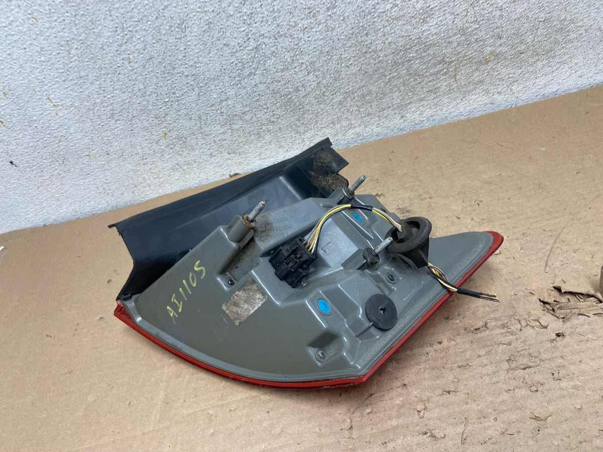 2013-2019 Ford Taurus LED Left Driver LH Side Tail Light AI1105 LK6