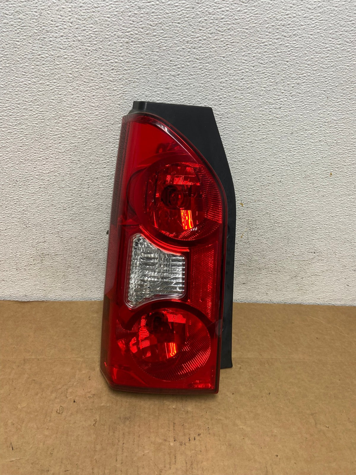 2005 to 2015 Nissan Xterra Tail light Left Driver Lh Side AD4533 LK0