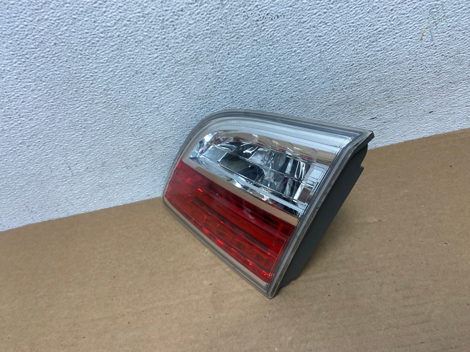 2010 2011 2012 Mazda CX-9 Tail Light Inner Right Passenger Rh Side AD3805 LK1