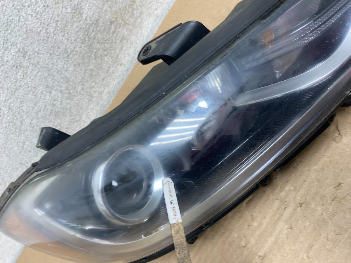 2017 to 2020 Hyundai Elantra Right Passenger Headlight AH9522 DG4