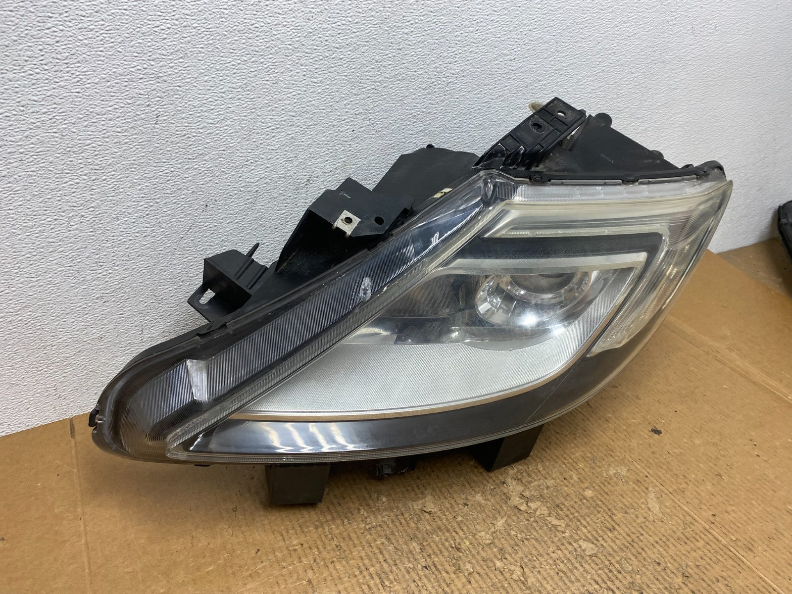 2007 - 2009 Mazda Cx9 Cx-9 Left Driver LH Headlight Xenon HID AE2843 DW2