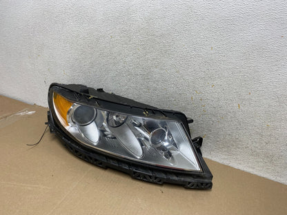 2010 to 2012 Lincoln MKZ HALOGEN Right Passenger Side Headlight AH6654 DW2
