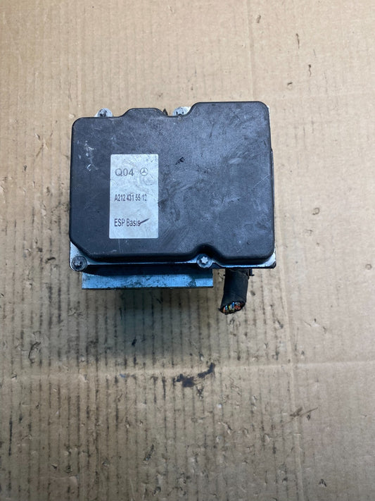 2010 to 2013 Mercedes E350 W212 ABS Anti Lock Brake Pump A2124315512 AB2741 DG0