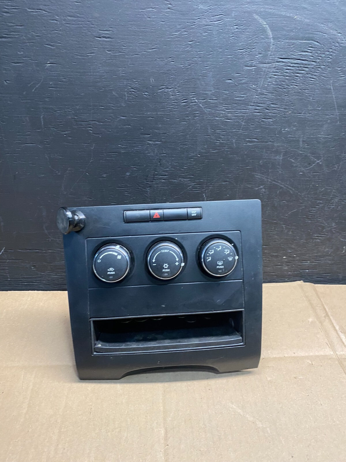 2009 2010 2011 Volkswagen Routan Ac Heater Climate Control P55111862ad F1373 DG10