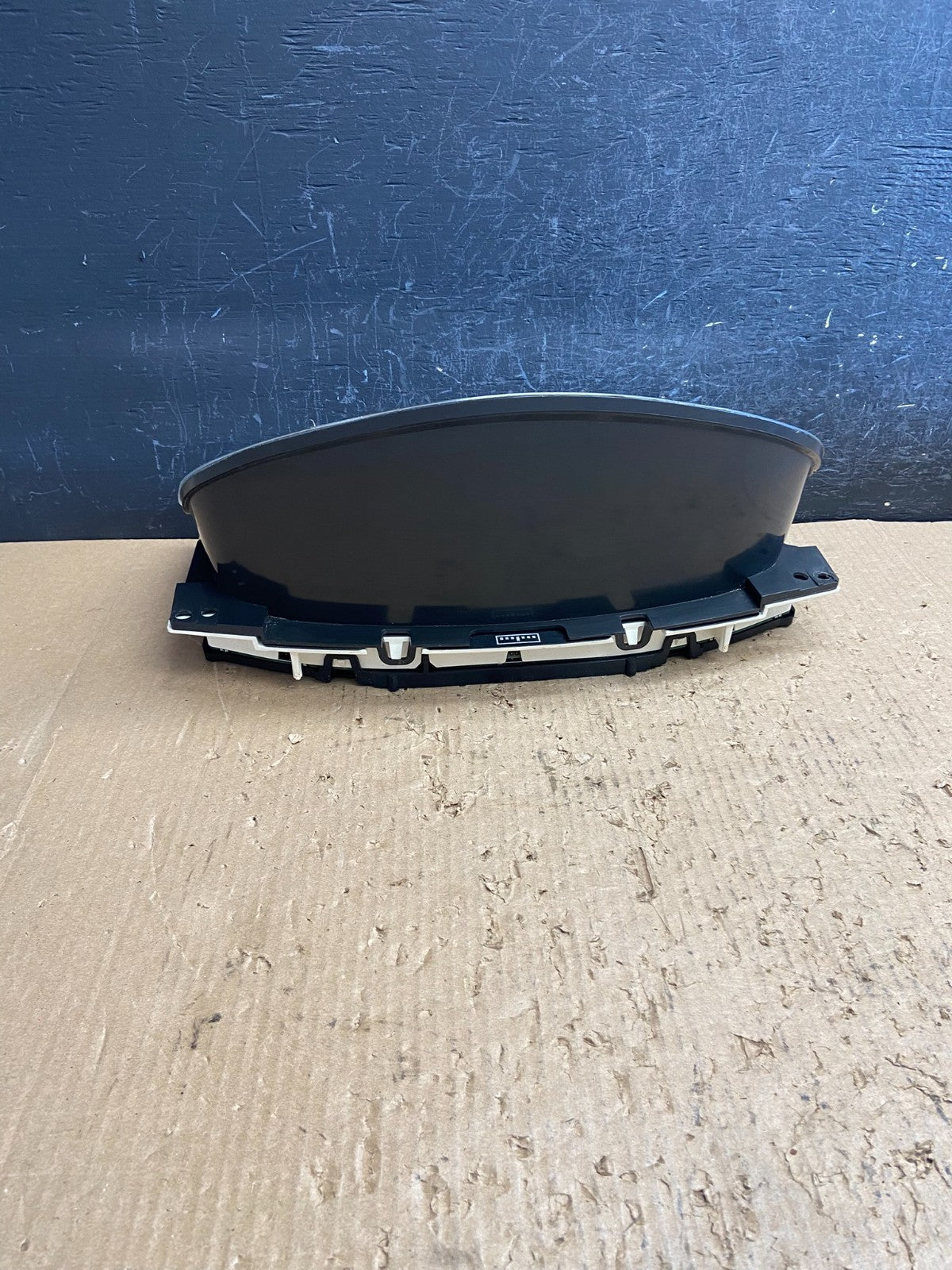 2004 to 2007 Chevrolet Express Speedometer Cluster Gauge AF1598 DG4