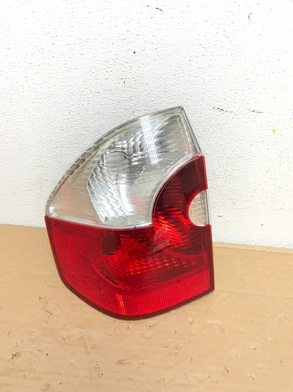 2004 2005 2006 Bmw X3 Left Driver Lh Side Tail Light AD4273 LK0