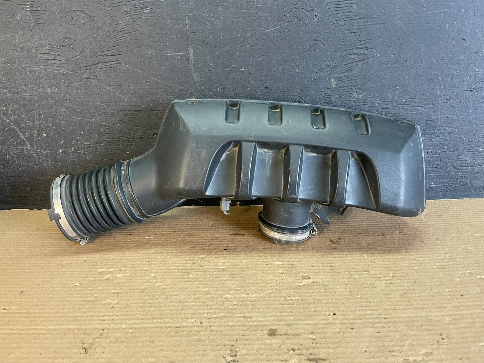 2011-2021 Jeep Grand Cherokee 5.7 V8 Air Intake Resonator Box af3508 DG0