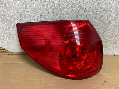 2006 to 2010 Toyota Sienna Left Driver LH Side Tail Light AG9171 LK0