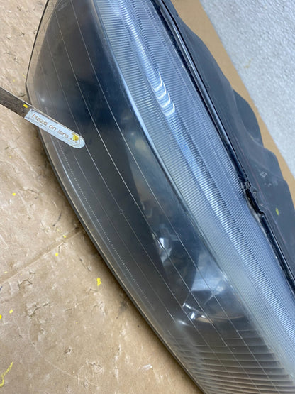2002 to 2003 Mitsubishi Galant Left+Right Side Headlights V5990 DW8