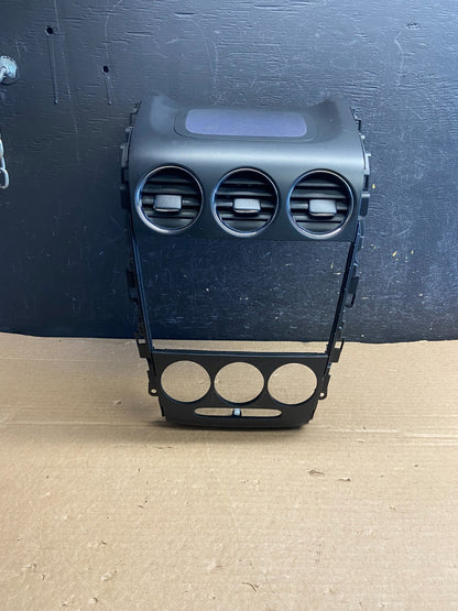 2010 2011 2012 Mazda CX-7 Center Dash Radio Bezel Trim AF2501 DG0
