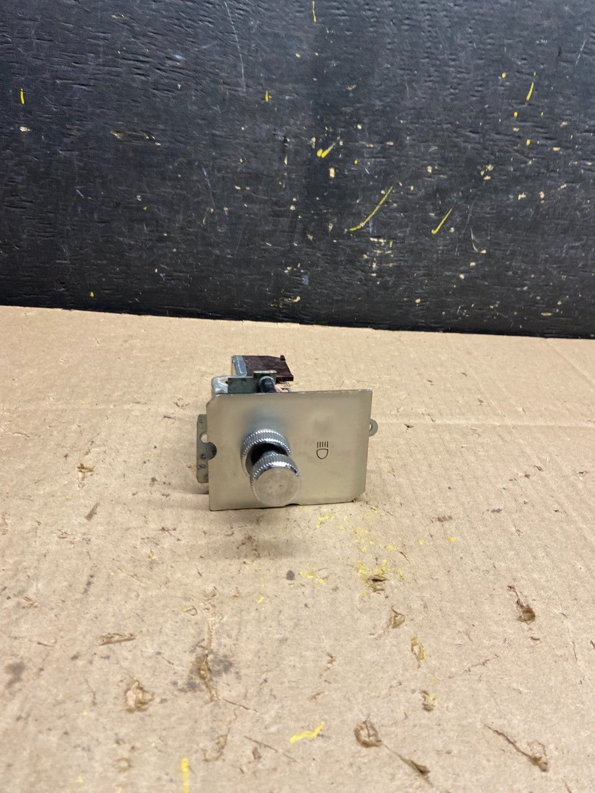 1975-1980 Chrysler Dodge Plymouth B-Body Headlight Headlamp Switch u4950 DG0