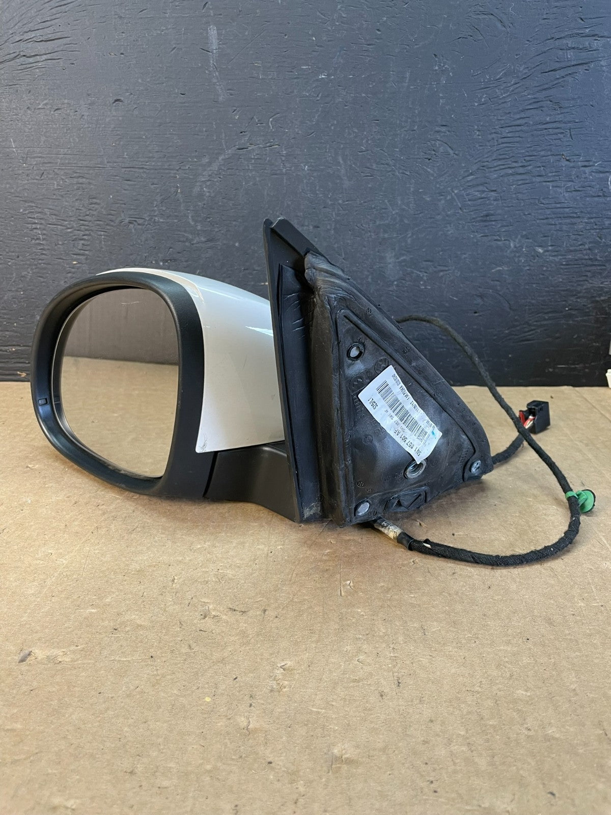 2009 to 2018 Volkswagen Tiguan Left Driver LH View Door Mirror AD0352 DW5