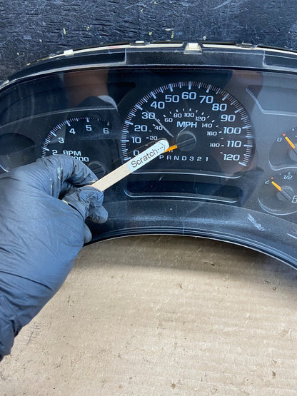 2003 to 2006 Chevrolet Silverado Speedometer Instrument Cluster AH3842 DG2