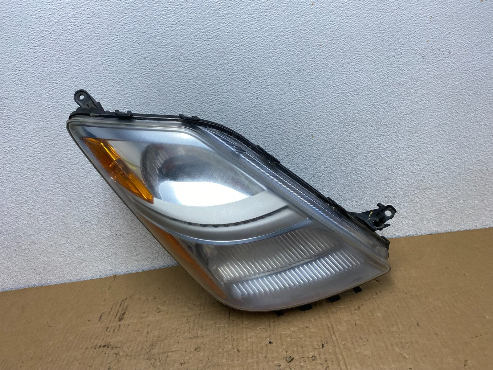 2006-2009 Toyota Prius Right Passenger Rh Side Headlight Xenon HID AC8138 DW0