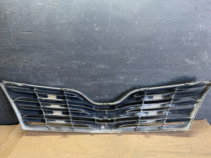 2009 to 2012 Toyota Venza Front Upper Grill Grille Oem R2159 DG8
