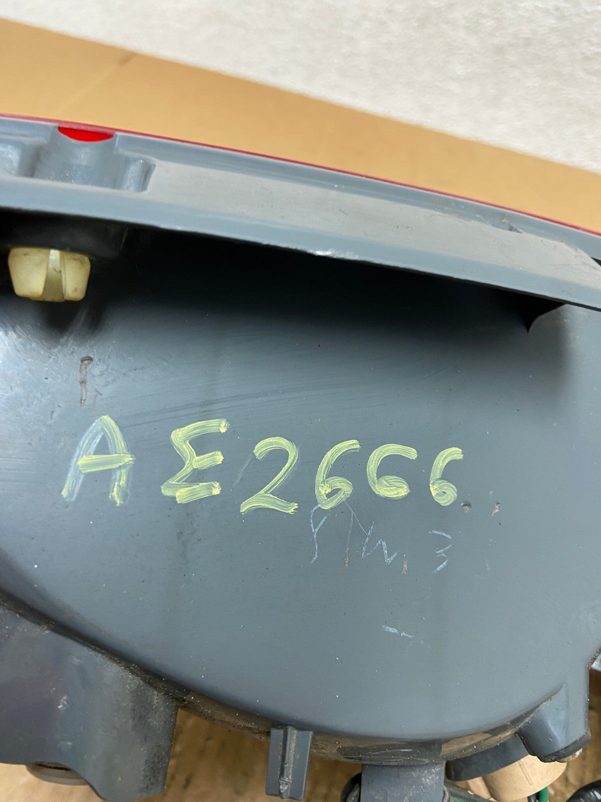 2003 2004 2005 Nissan Murano Left Driver Lh Side Tail Light AE2666 LK7