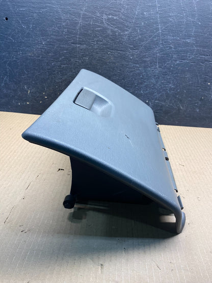 2001 - 2007 Chrysler Town Country Glove Box Compartment AH7433 DG2