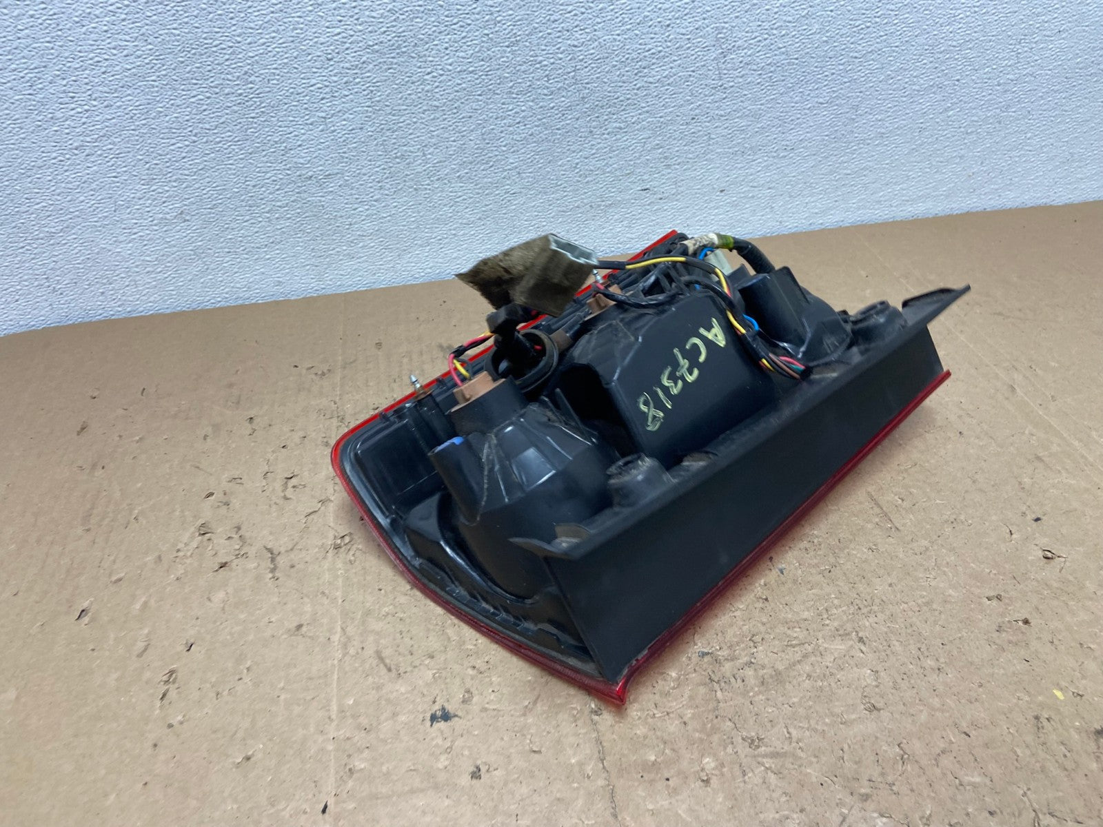 2009 to 2015 Honda Pilot Left Driver Lh Side Tail light AC7318 LK4