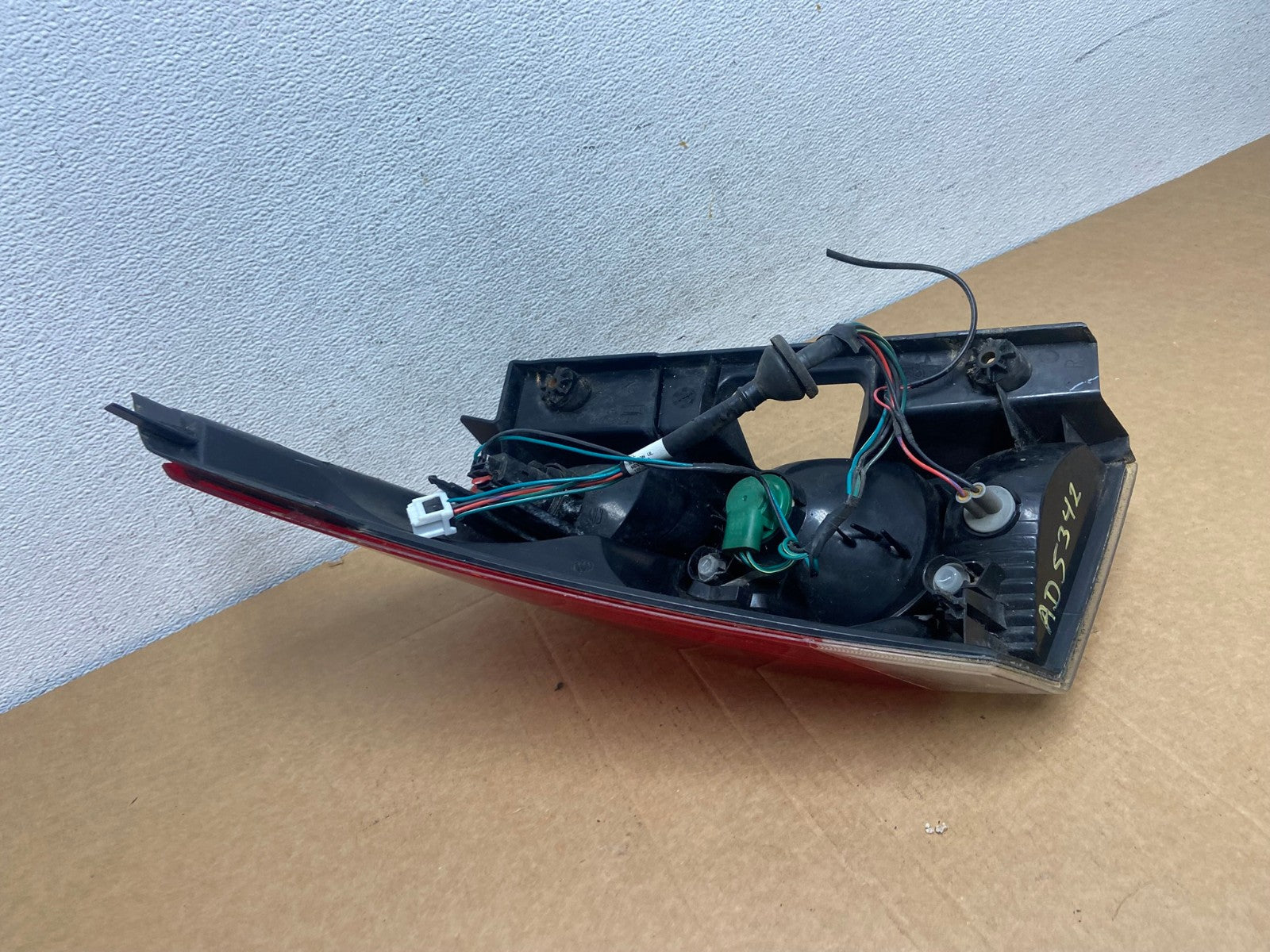 2004-2009 Nissan Quest Right Passenger Side Rh Tail Light AD5342 LK6