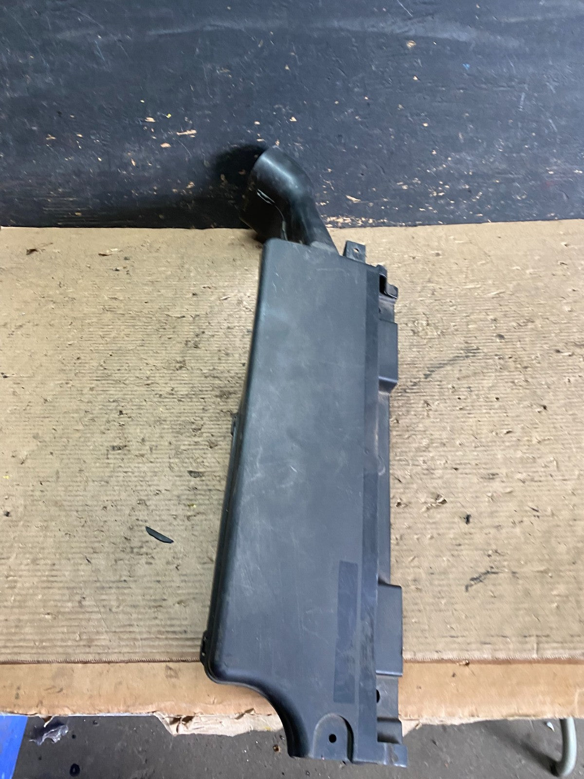 2003 to 2008 Nissan Murano Air Intake Cleaner Duct S3626 DG2