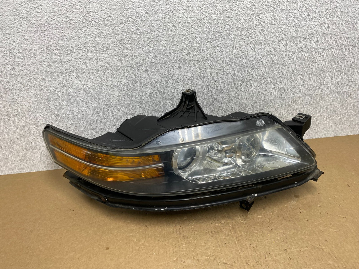 2007 to 2008 Acura TL Headlight Right Passenger Rh Side Xenon Hid AC1348 DW0