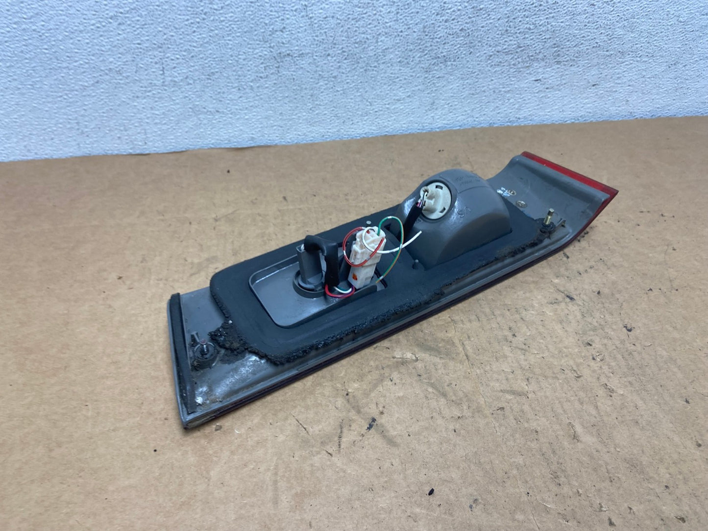 1997 to 1999 Toyota Camry Tail Light Inner Left Driver LH Inner AD4779 LK4