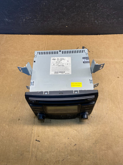 2011 to 2012 Hyundai Sonata Am Fm Cd Player Radio Receiver ad4976 DG3