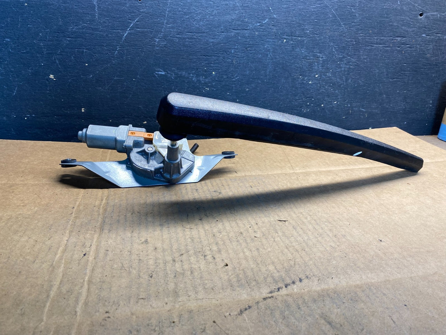2010-2017 Chevrolet Equinox Rear Glass Windshield Wiper Motor AB3721 DG3