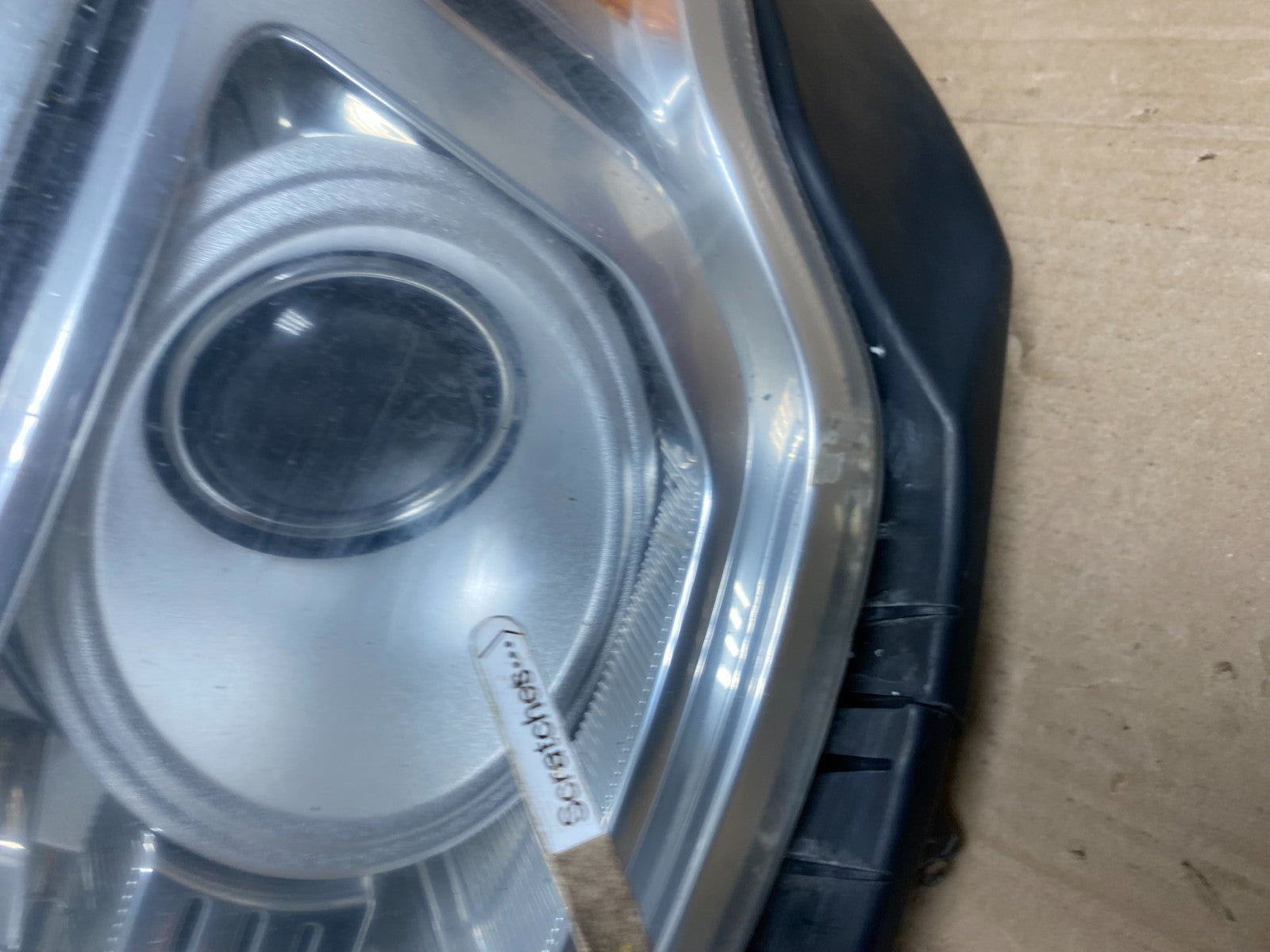 2009 to 2012 Ford Flex Left Driver LH Side Xenon Headlight AE9111 DW3