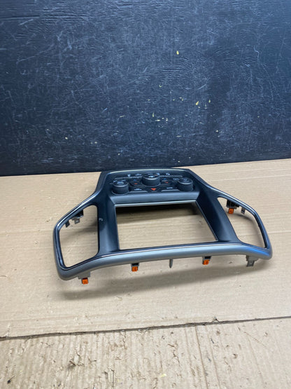 2018 Jeep Grand Cherokee Center Radio Climate Control Bezel Vent AG0103 DG2