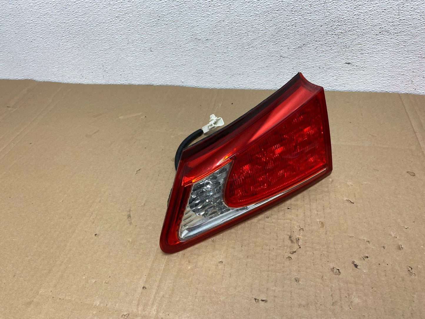 2009 - 2010 Lexus Is250 Is350 Right Passenger RH Inner Tail Light Oem AC3788 LK2