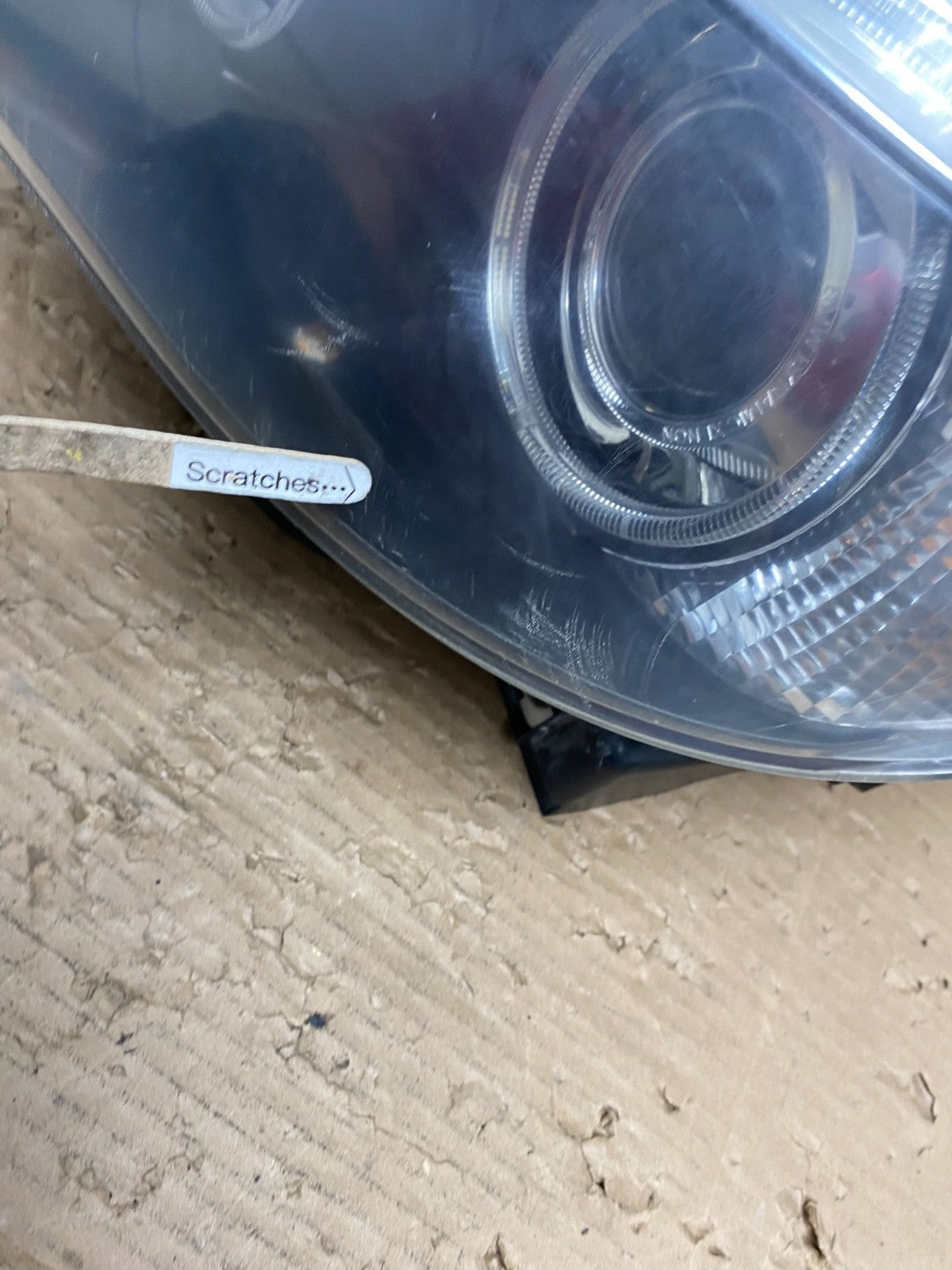 2004 to 2007 BMW 525i 5 Series Headlight Left LH Xenon AFS AD4357 DW3